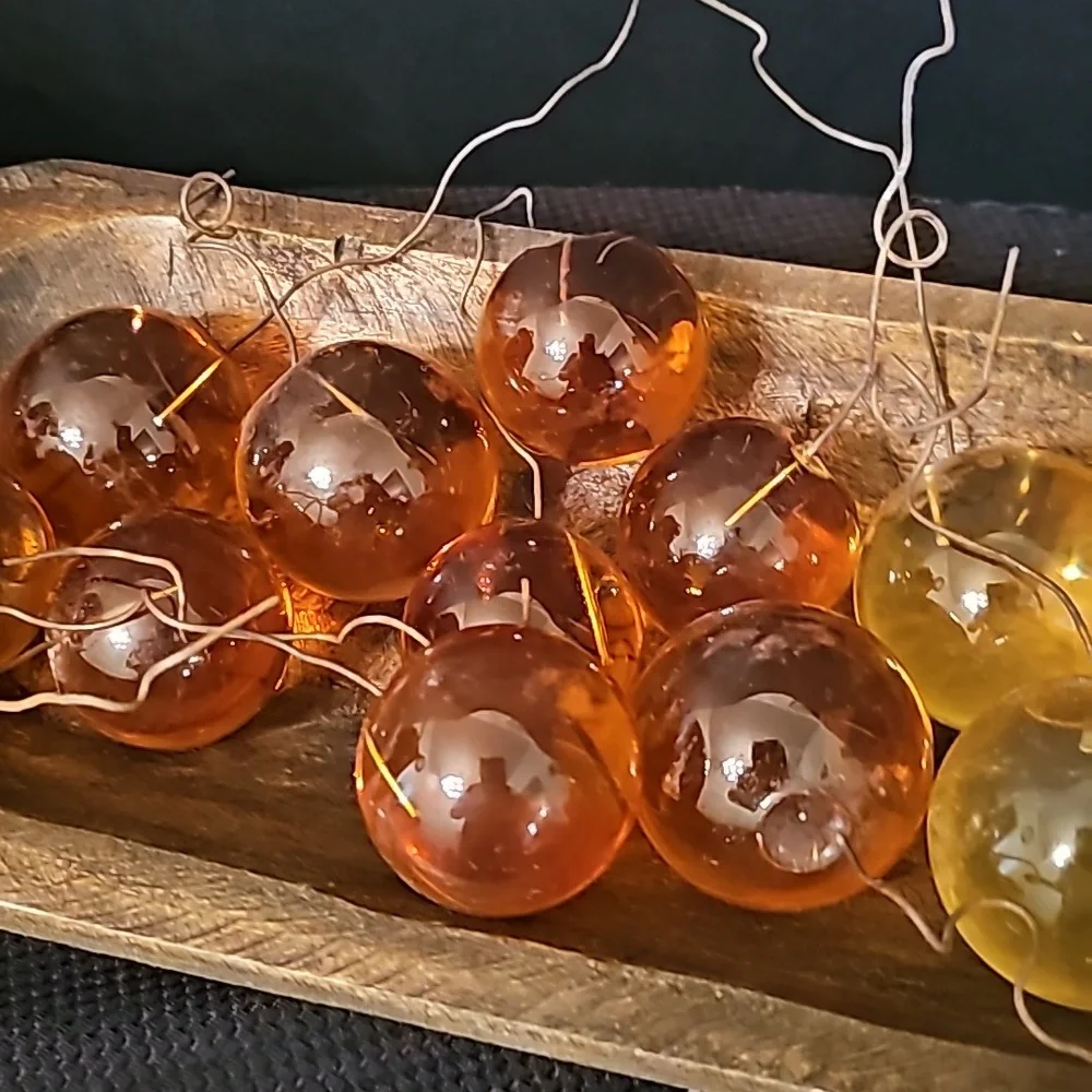Lucite Grapes - Picture 5 of 6